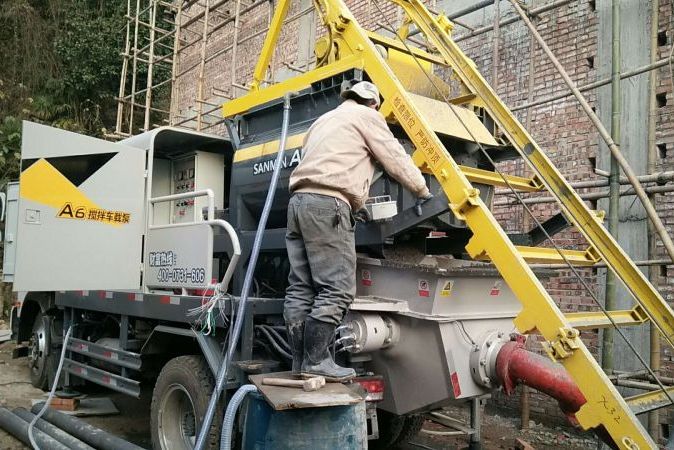 三民重科攪拌車(chē)載泵，“中彩路”建設(shè)的神秘武器